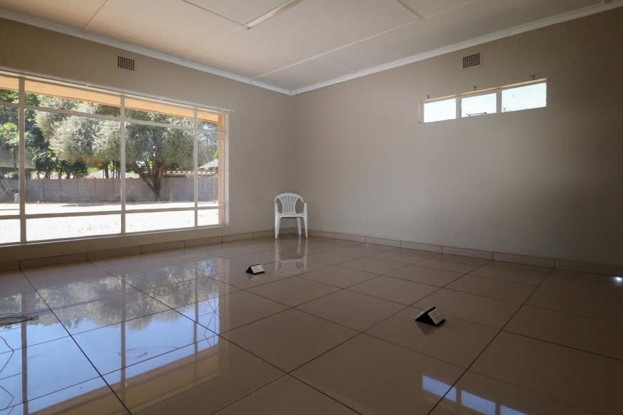 To Let commercial Property for Rent in Wilkoppies North West